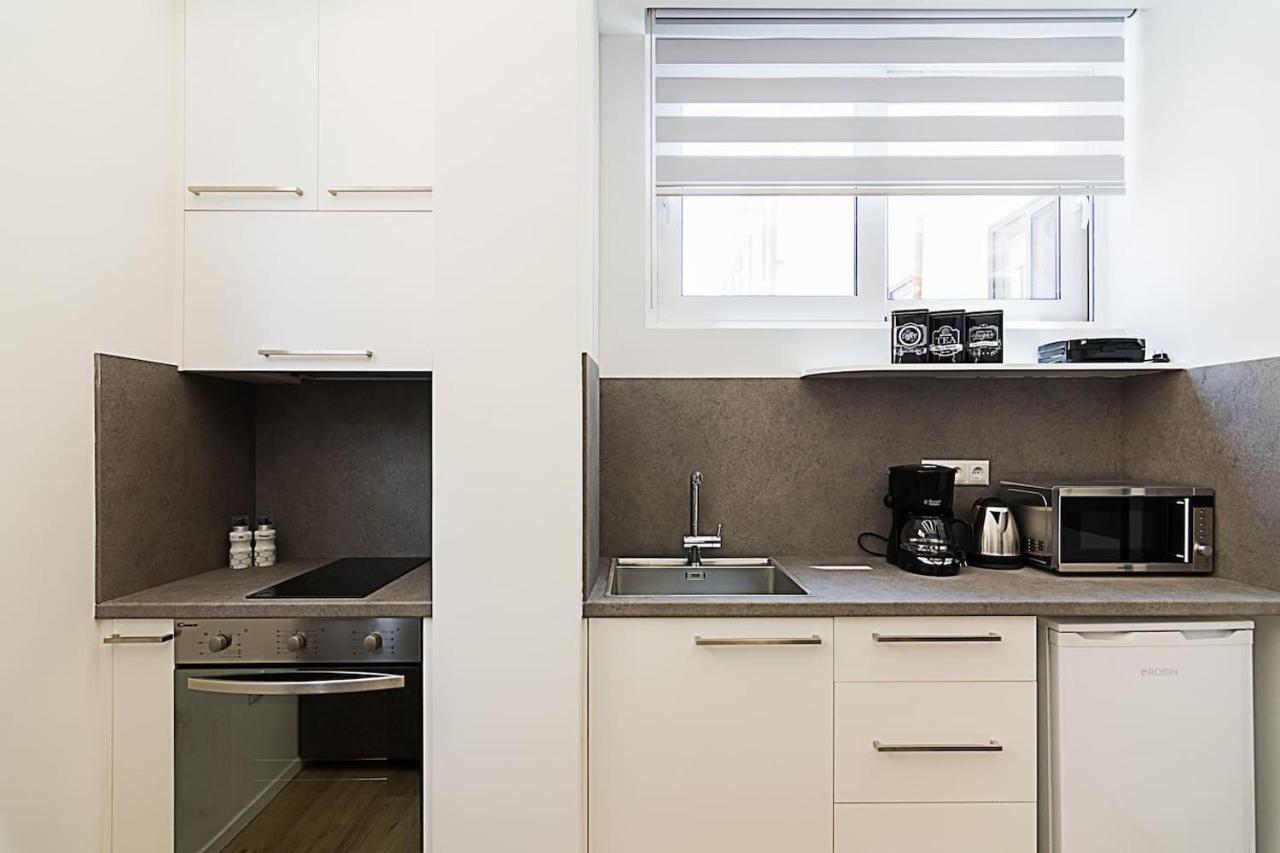 Апартаменты Brand New Flat For 4 Ppl Next To Syntagma Sq. Афины Экстерьер фото