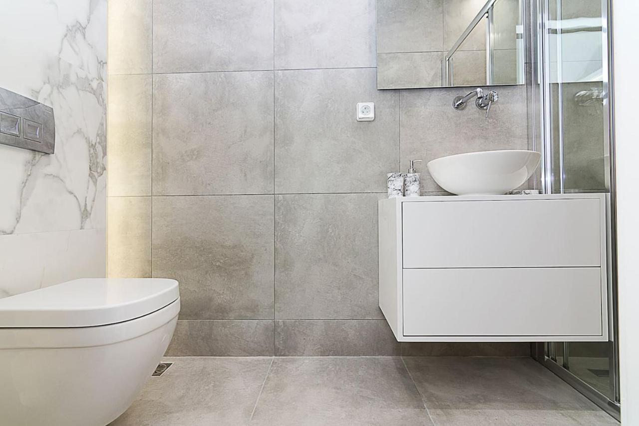 Апартаменты Brand New Flat For 4 Ppl Next To Syntagma Sq. Афины Экстерьер фото